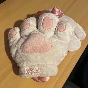 Marie Disney world mittens